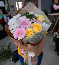 Букет цветов из:  Герберы, Розы и Хризантемы в Кривополянье
