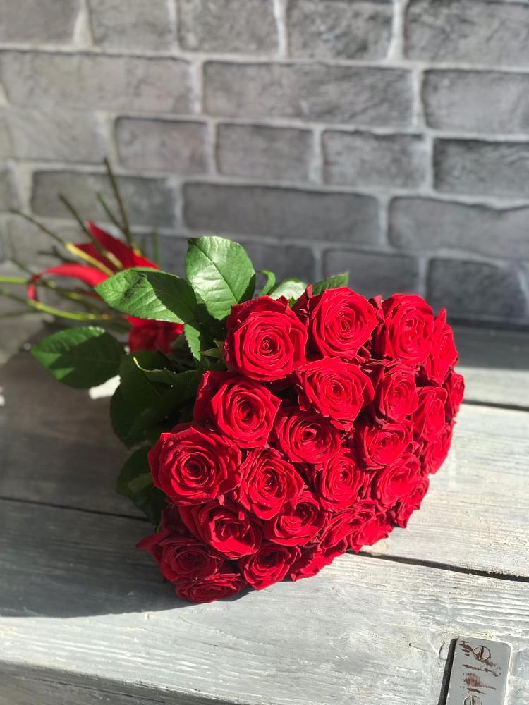 Букет Красные розы Фридом в Кривополянье