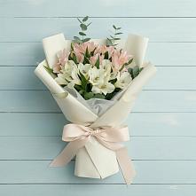 Букет цветов из:  Альстромерии в Кривополянье