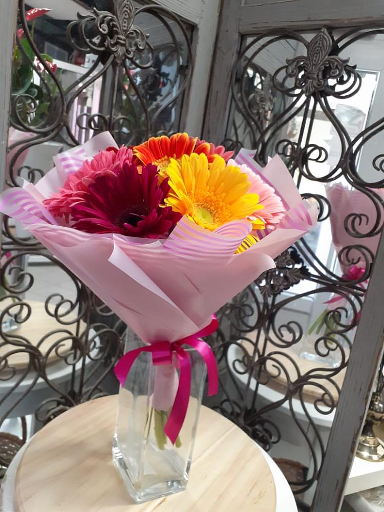 Букет цветов из: Герберы в Кривополянье