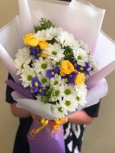 Букет цветов из:  Ирисы, Хризантемы и Розы #REPLACE_PRED# Кривополянье