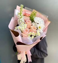 Букет цветов из:  Хризантемы и Розы в Кривополянье