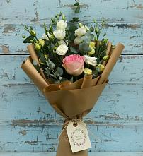 Букет цветов из:  Розы и Лизиантусы #REPLACE_PRED# Кривополянье