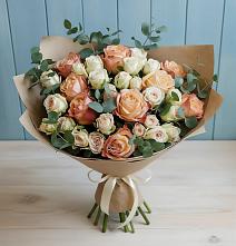 Букет цветов из:  Альстромерии и Розы в Кривополянье